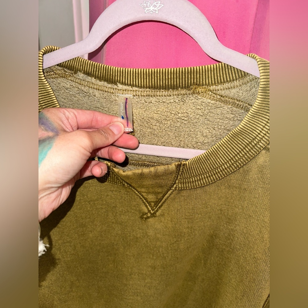 FREE PEOPLE - INTERCEPT PULLOVER IN HARVEST GOLD - Picture 9 of 14
